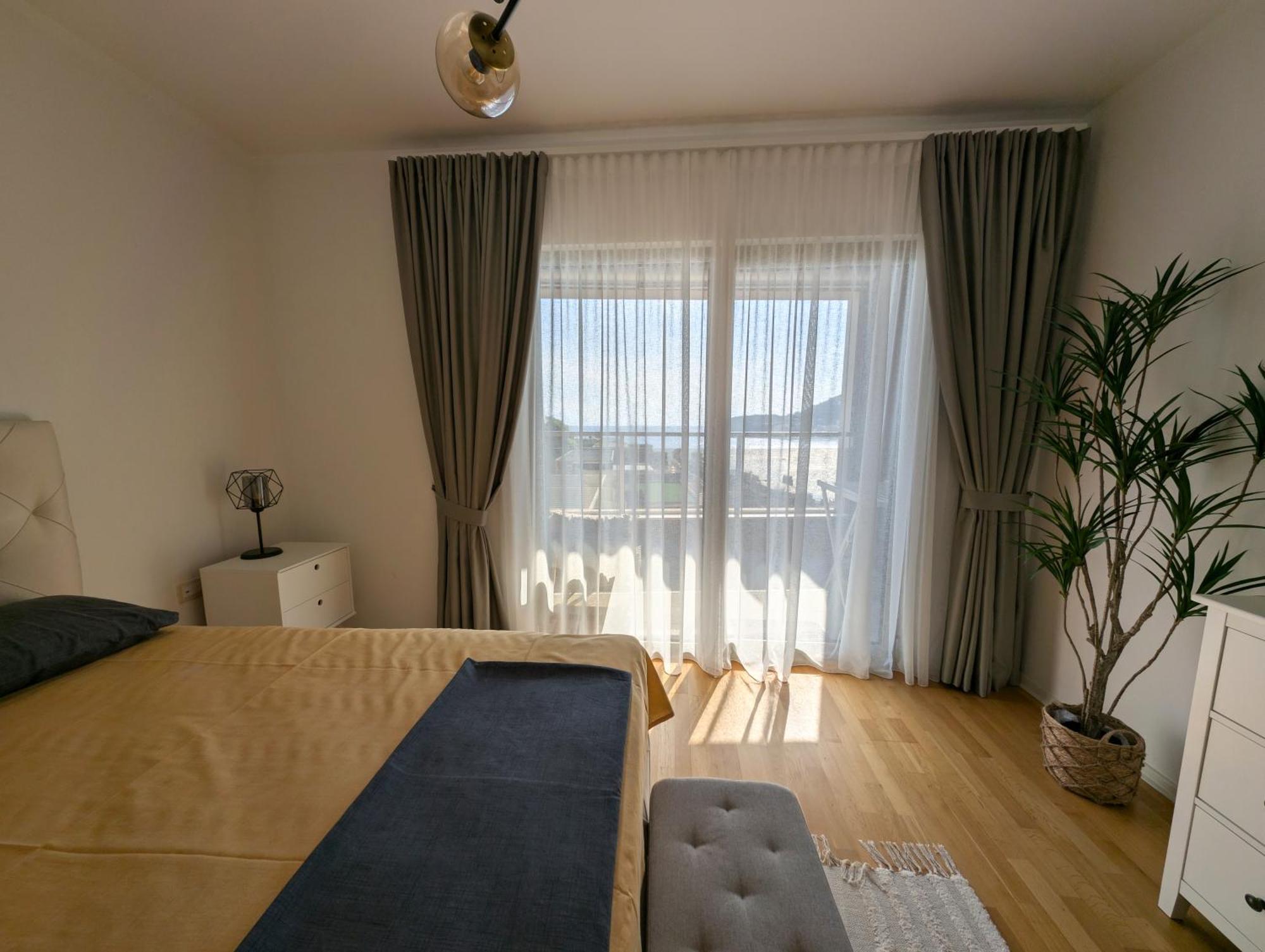 Lux Apartments Harmonia Budva Eksteriør bilde
