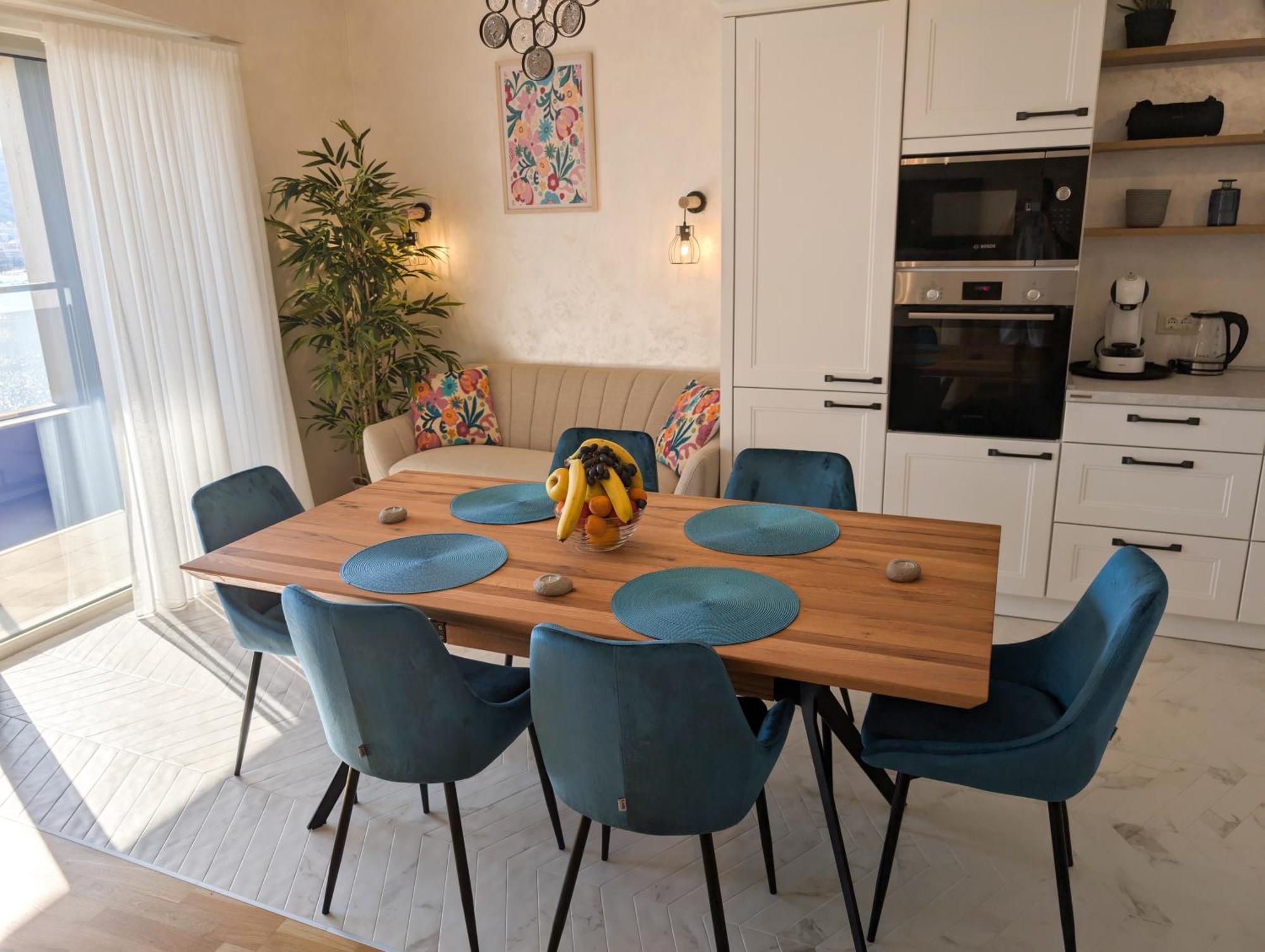 Lux Apartments Harmonia Budva Eksteriør bilde