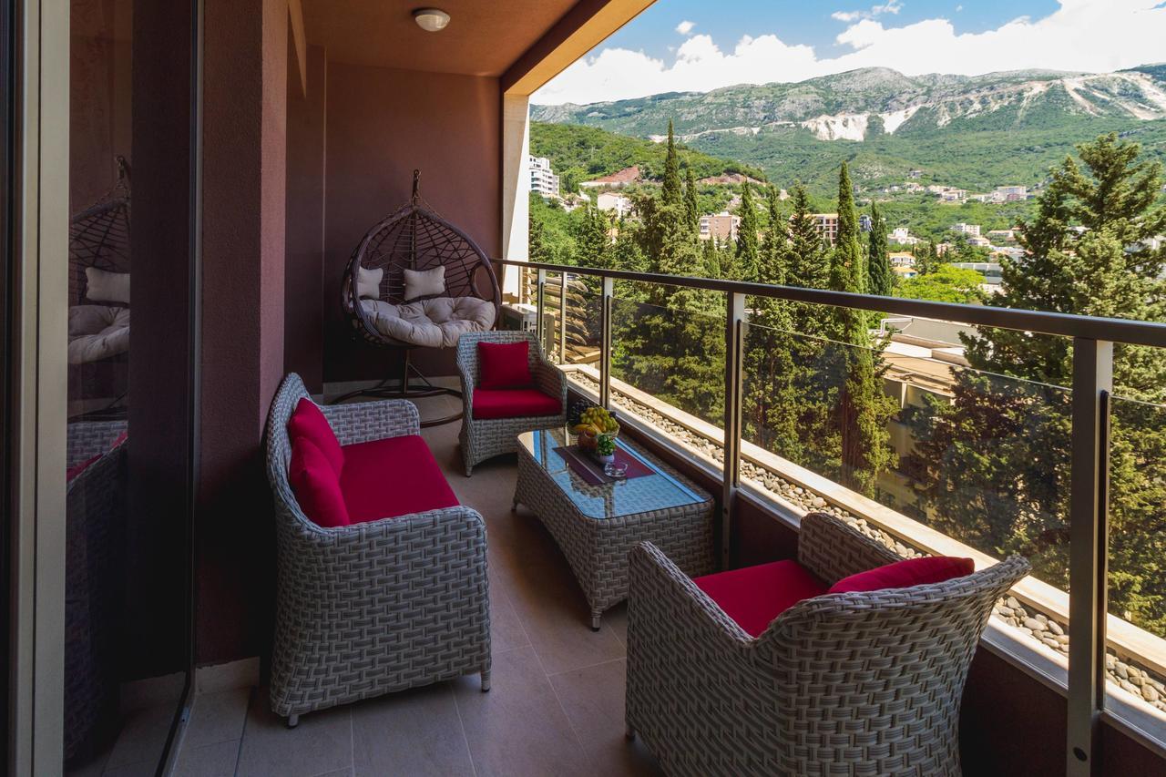 Lux Apartments Harmonia Budva Eksteriør bilde