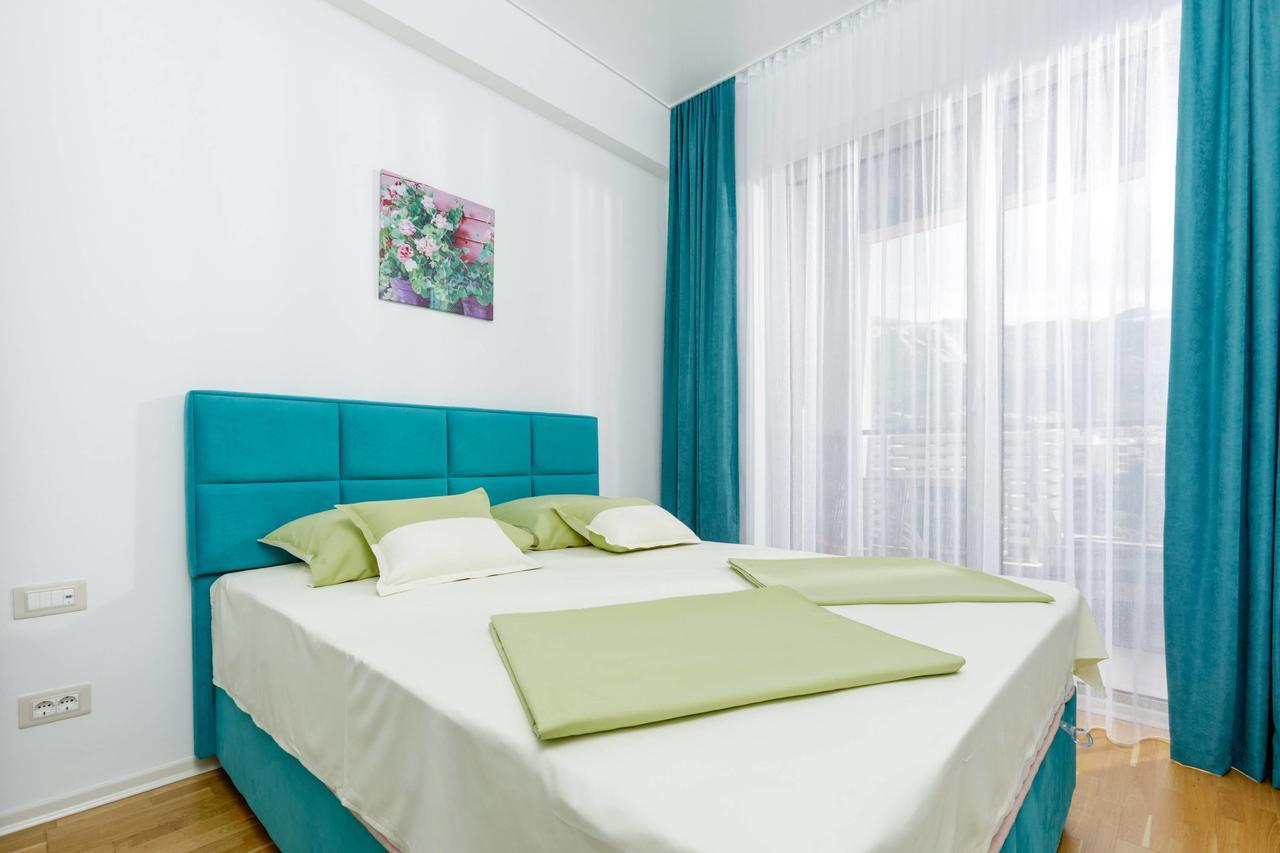 Lux Apartments Harmonia Budva Eksteriør bilde